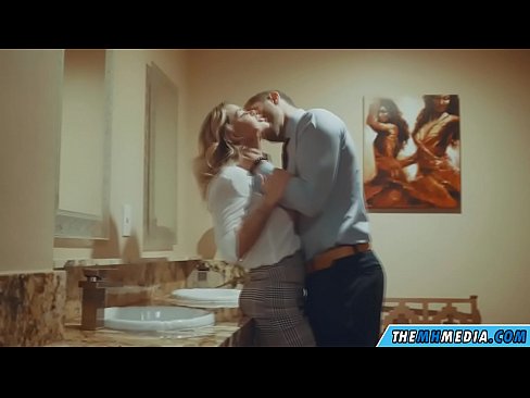 ❤️ Cuando una rubia tetona te seduce en un baño público ️❌ Video de porno de calidad en es.ph-vassena.ru ❌️❤️❤️❤️❤️❤️❤️❤️